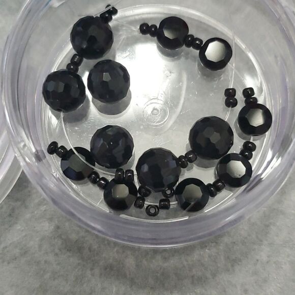 Beads and charms and beads and charms lot - Picture 10 of 11